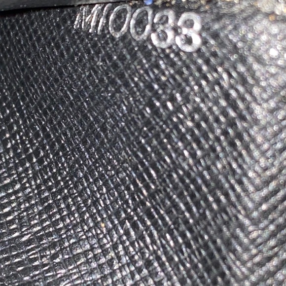 🛑SOLD🛑♠️♣️🖤Authentic Louis Vuitton Taiga Bundle Cases - Picture 12 of 14